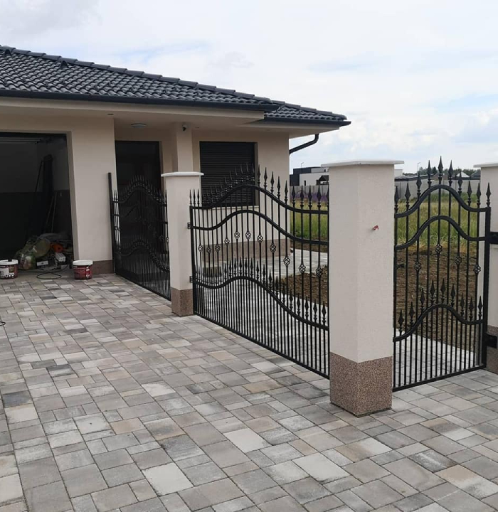 Kerítéskirály - kerítés/kapu